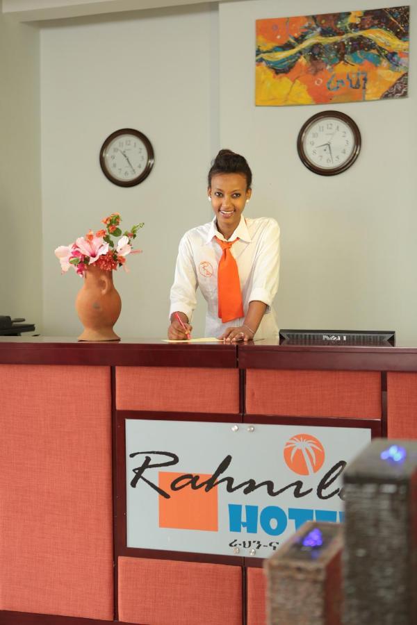 Rahnile Hotel Bahir Dar Buitenkant foto